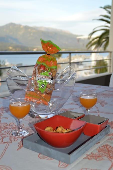 T2 D'Exception 100M Plage Terrasse Vue Mer Et Montagnes Propriano  Buitenkant foto